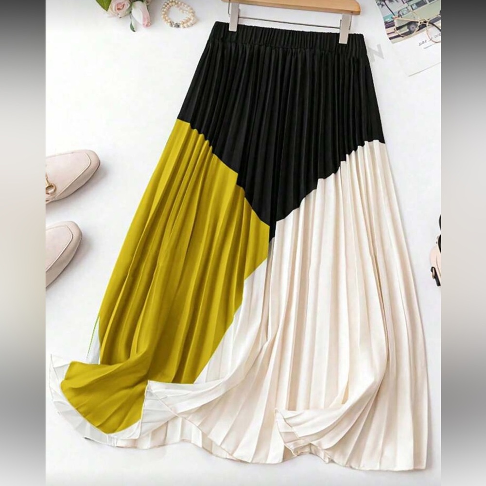 Elegant Color Block Pleated Skirt